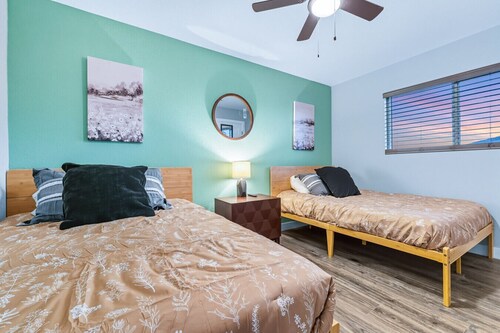 The Desert Oasis- Pool& Spa, Game Room, Basketball, Pickleball