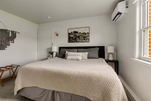 3 bedrooms, Internet