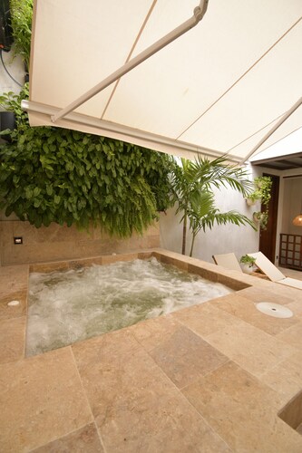 Colonial loft in Cartagena old town