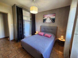 3 bedrooms