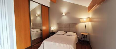 2 bedrooms, free WiFi