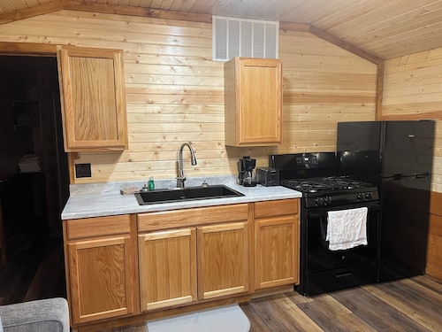 Cute Little Cabin #3