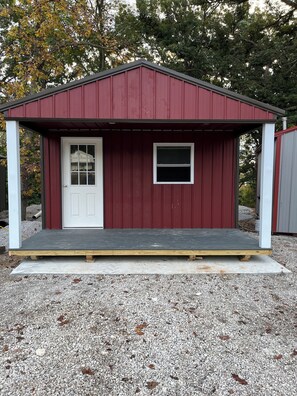 Exterior detail - Cute Little Cabin #3 (warrensburg)