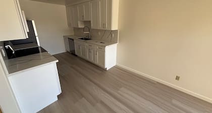 Fantastic 5-bedroom house near Apple and McLellan Ranch!