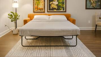 1 bedroom, iron/ironing board, free WiFi, bed sheets