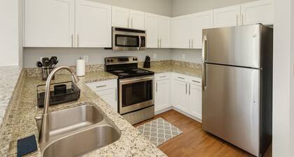 Chic Midtown Retreat - Steps to Shops, Eats, & Fun