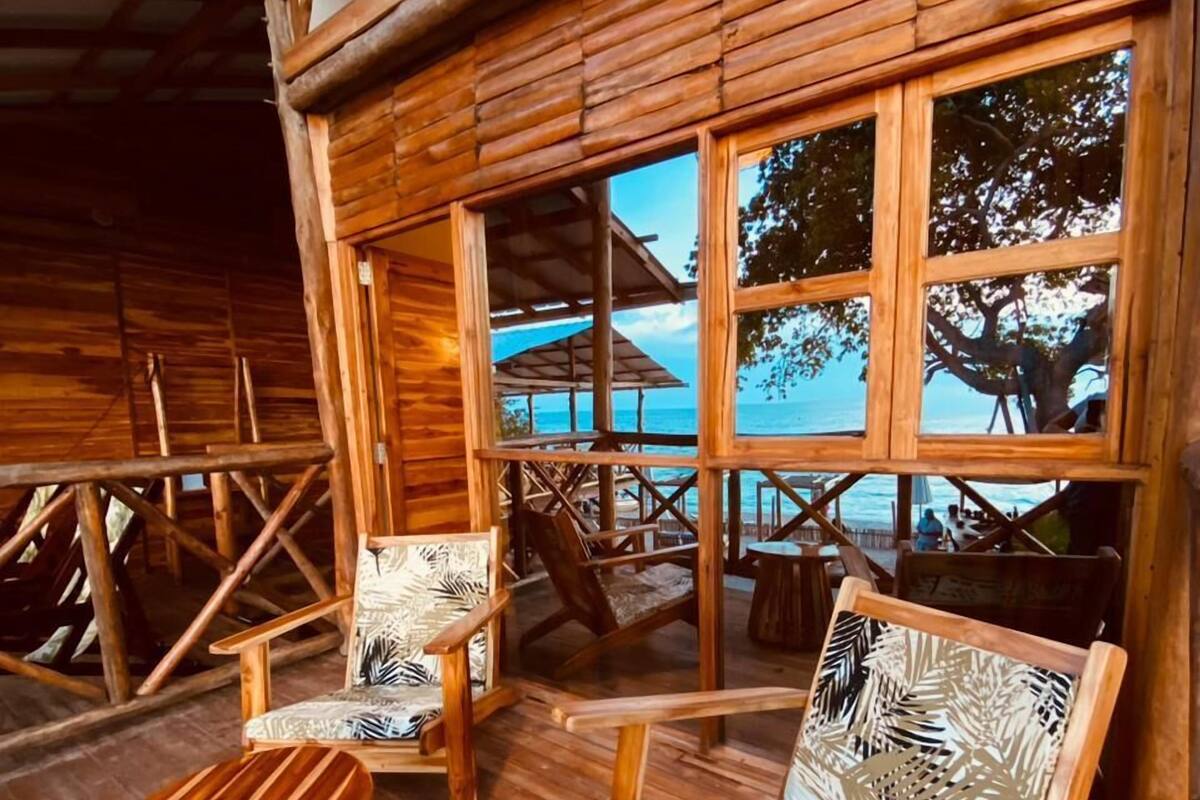 Classic Double Room, Sea View | WiFi (free)