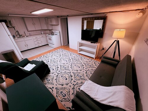 Serene 2-bedroom apartment in Provo