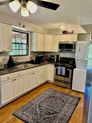 微波爐、焗爐、爐具