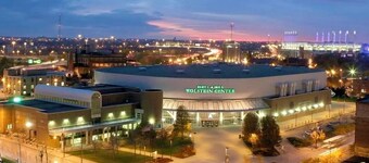 Downtown Loft  w Gym+Sauna, Wi-Fi, Near Hospitals