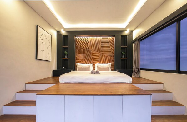 Luxury Villa, Pool View | Premium bedding, pillowtop beds, minibar, desk