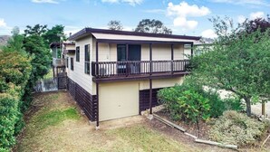 Exterior - Lakeview Retreat Bonnie Doon - Sleeps 11 (Bonnie Doon)