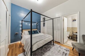 1 bedroom, iron/ironing board, WiFi, bed sheets