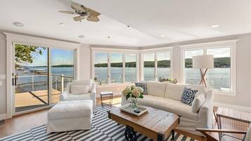 Smart TV, fireplace, books