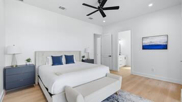 3 bedrooms, WiFi, bed sheets