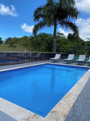Alberca al aire libre 