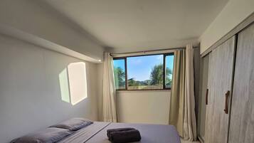 3 habitaciones, internet y ropa de cama