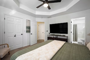4 bedrooms, WiFi, bed sheets