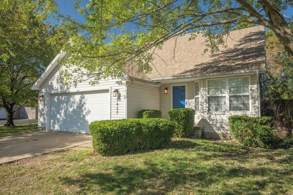 المنشأة من الخارج