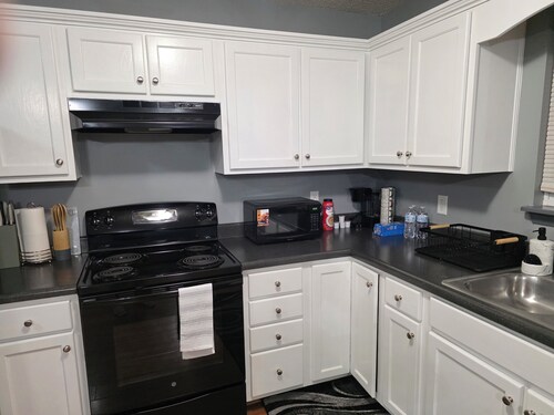 The E-town Retreat 2-bedroom townhome in beautiful Elizabethtown