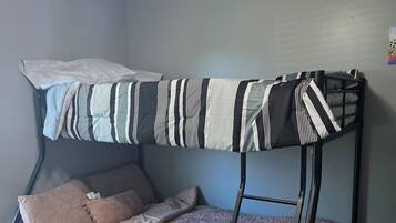 2 camere, ferro/asse da stiro, Wi-Fi, lenzuola