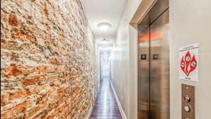 Uklassifisert bilde, 5 av 19, knapp