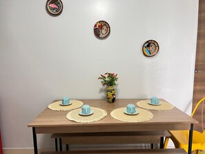 Dining - Comfortable house 2km from the COP30 park (Belém)