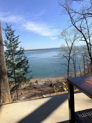 Property grounds - Brand new build! Beautiful Lakefront property in Diamond Bluff on Greers Ferry. (Quitman)