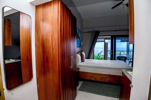 Hammock Shack-shack - by Zenbreak