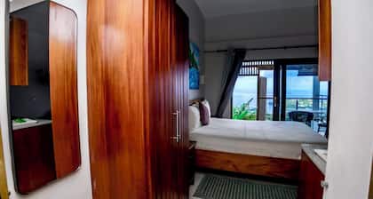 Hammock Shack-shack - by Zenbreak