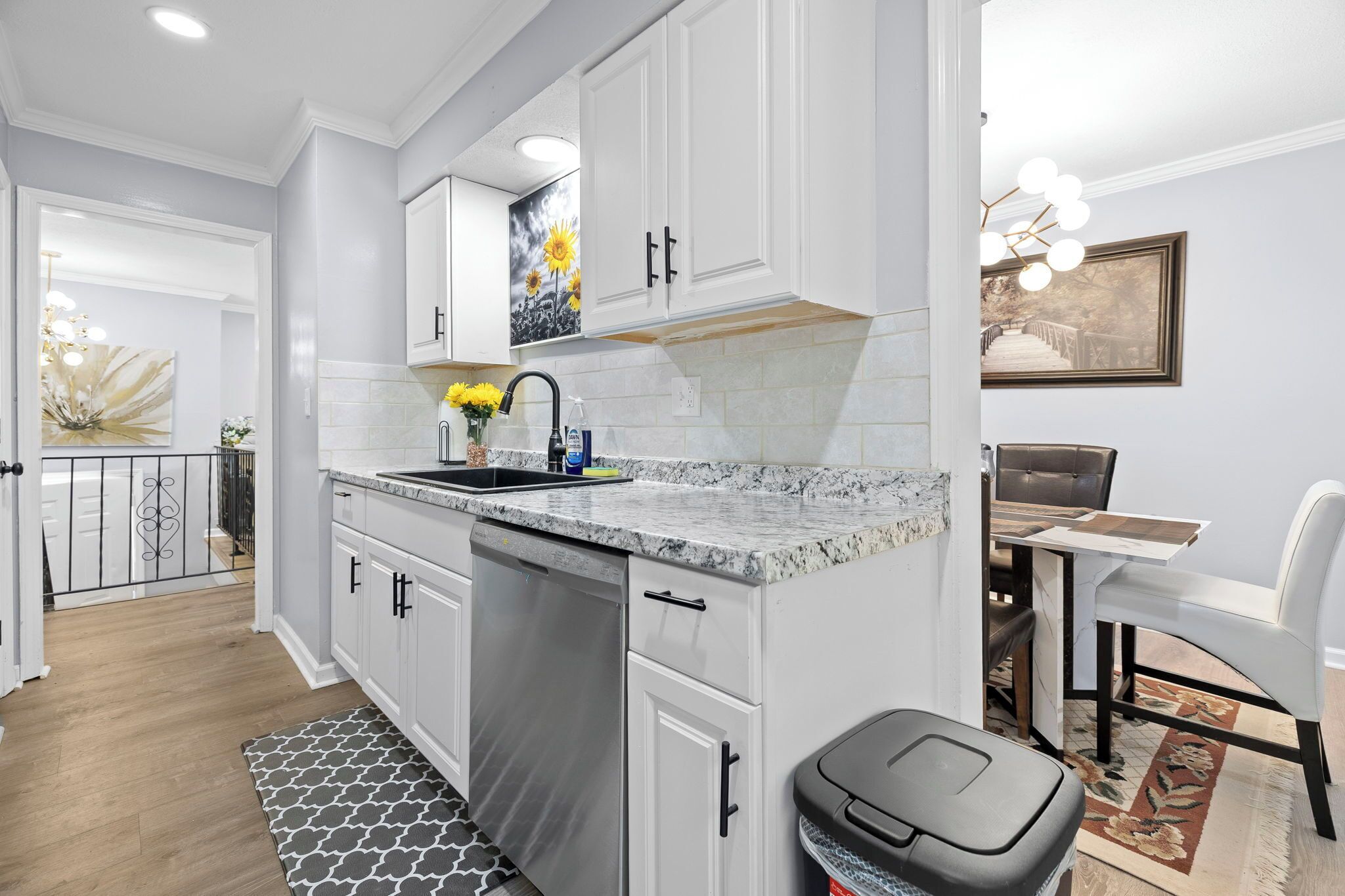 Microonde, forno, piano cottura, lavastoviglie