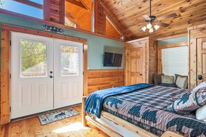 3 soverom, skrivebord, strykejern/-brett og wi-fi (inkludert)