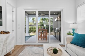 Outdoor dining - Villa Rosa - Coastal Home Complete with Private Pool and Outdoor Dining (Santa Rosa Beach)