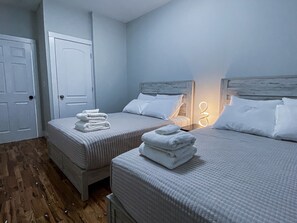 3 Schlafzimmer, Bügeleisen/Bügelbrett, WLAN, Bettwäsche