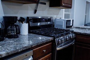 Microwave, oven, stovetop, dishwasher