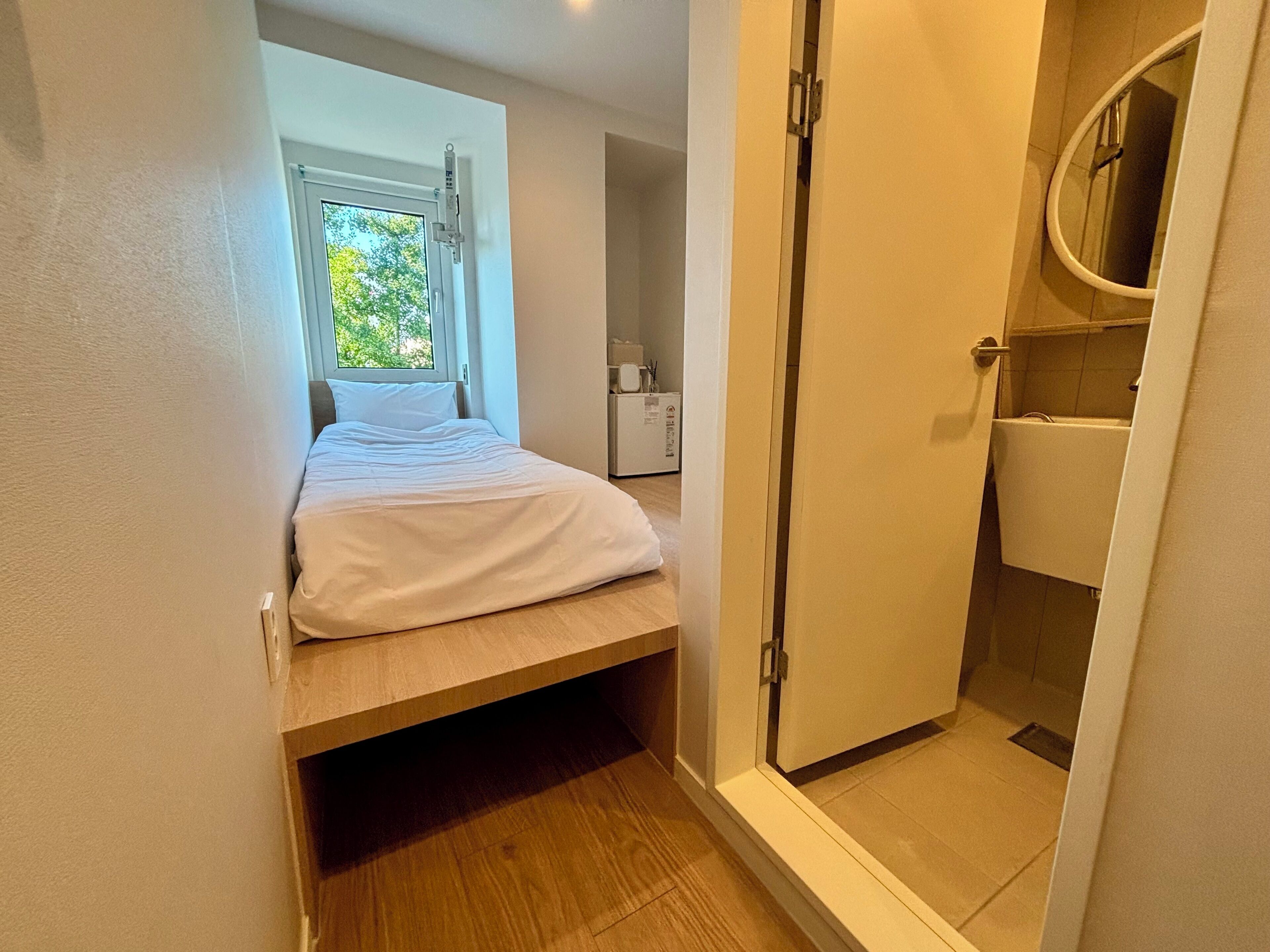 Standard Single Room, City View | Free WiFi