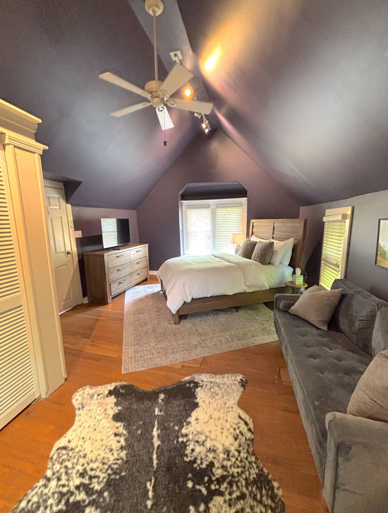 3 chambres, fer et planche à repasser, Wi-Fi gratuit, draps fournis