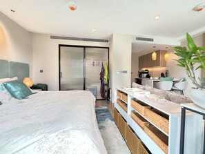 Condo, Balcony | Free WiFi