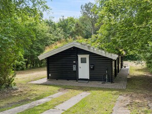 House | Exterior - 4 Star Holiday Home in Dronningmolle (Dronningmolle)