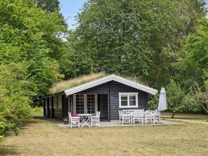 House | Exterior - 4 Star Holiday Home in Dronningmolle (Dronningmolle)