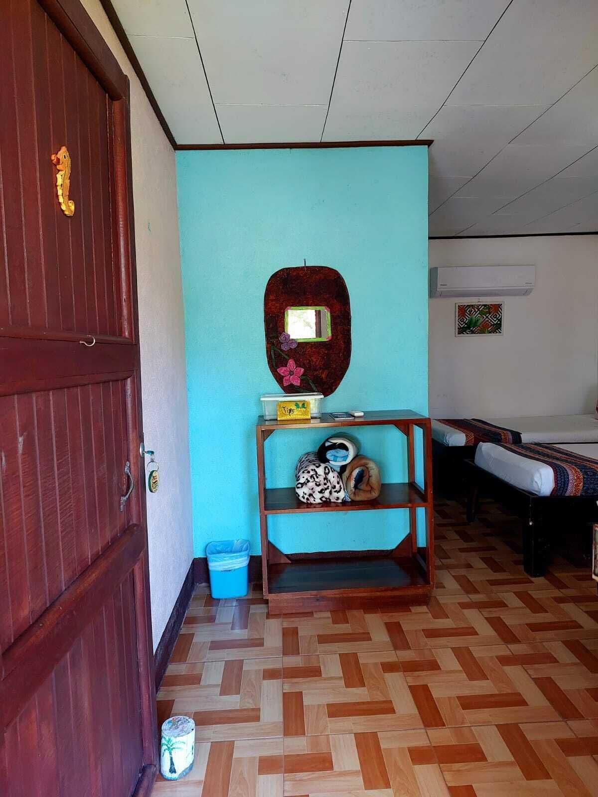 Classic-huone, näköala puutarhaan | Tallelokero huoneessa, ilmainen Wi-Fi