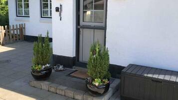 House | Exterior