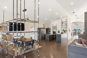 Interior - Modern Comfort | 7 min to Clemson University! (Central)