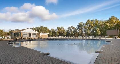 Gather & Unwind | Near Dining & Shops + Near CU!