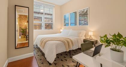 2 King Bed 2 Bath Apt Near Convention Center and Reading Terminal