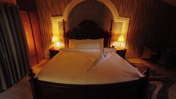 Deluxe Double Room, Balcony, Garden View | Free WiFi