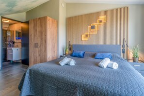 Villa | 5 bilik tidur, dilengkapkan perabot secara berasingan