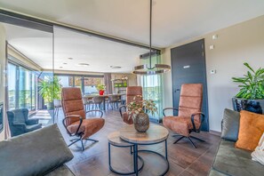 غرفة المعيشة