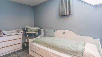 Biệt thự | 5 phòng ngủ, trang bị nội thất với thiết kế riêng biệt