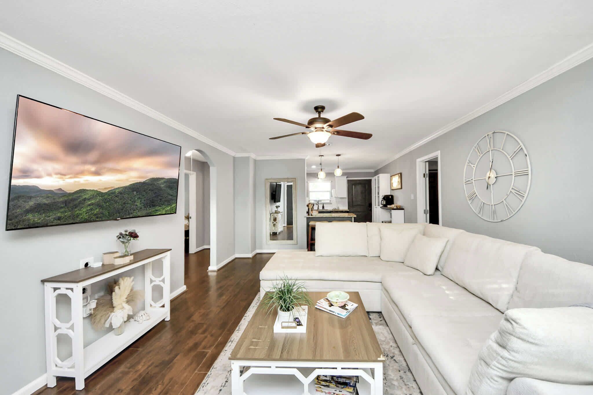 تلفزيون، مكتب